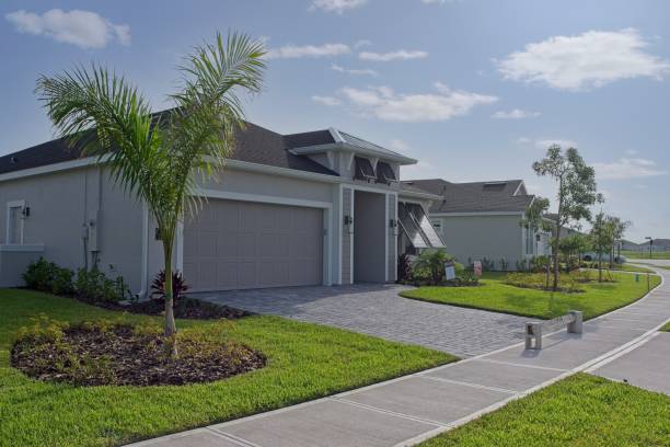 Best Driveway Pavers for Homes  in London, CA